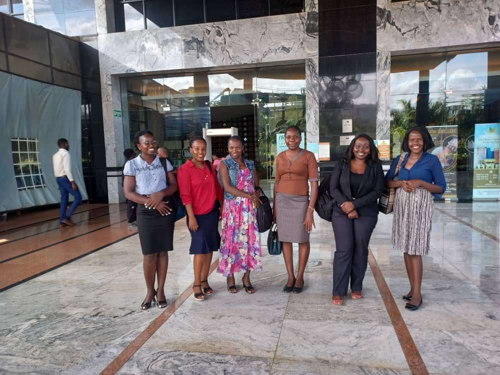 FranklynInst's tweet image. Franklyn institute take this leadership thing a notch higher. Today the @FranklynInst Ambassadors spent very important time together to evaluate and be encouraged as they leader value tables in the weekly PML meetings. Thanks to our founding partner and coach @shatuhaire .