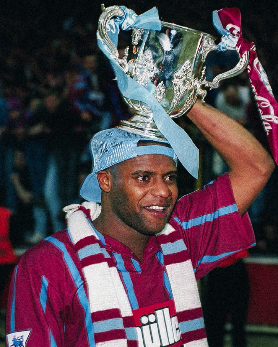 Today, we remember our former striker and League Cup winner Dalian Atkinson, on what would have been his 57th birthday 💜
