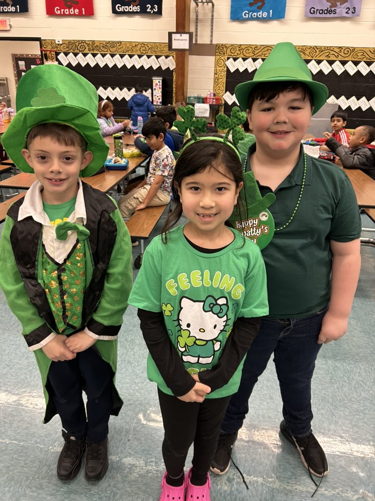 Showing our green here at Knollwood