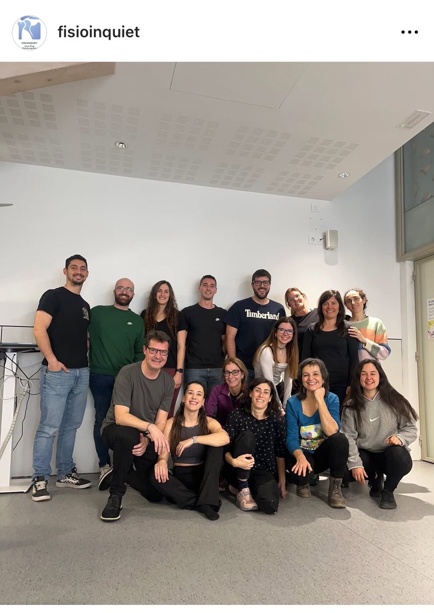 Agraïda per haver pogut assistir a la 13a edició del monogràfic d'espatlla a <a href="/UManresa/">UManresa</a> amb <a href="/Fisioinquiet/">Lluís Puig</a>. Una experiència molt enriquidora per repassar conceptes i aprendre a aplicar maniobres de manera pràctica, amb un gran raonament clínic. 💪📚😊