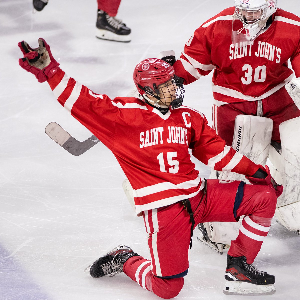 TommyCassell_'s tweet photo. A sports hernia, 9 losses in 10 games and a fractured wrist. 

Daniel Menyalkin faced a few obstacles this winter. But he hit them head on with a magical postseason run.

“When he’s having fun and playing healthy, he’s the best player in the MIAA.”

Story: https://t.co/RMzg5lG9gR https://t.co/ChKwsHJd61