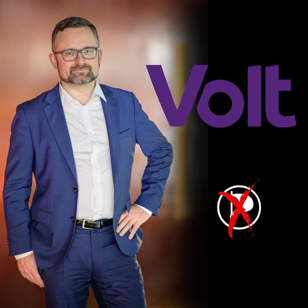 🇪🇺 Former Pirate MEP Mikuláš Peksa has joined Volt ČR, stating that Pirates are no longer compatible with “freedom” and that his priority is to unify Europe.