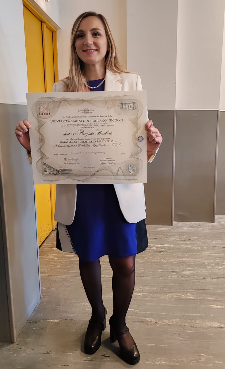 bribarberio's tweet photo. I am thrilled to share that I have officially completed my Master's degree in Nutrition!🌟🎓
As part of this journey, I dedicated my thesis to a topic that I am deeply passionate about: "Dietary Strategies and Oral Nutritional Supplementation in IBD." https://t.co/ViZT19230p