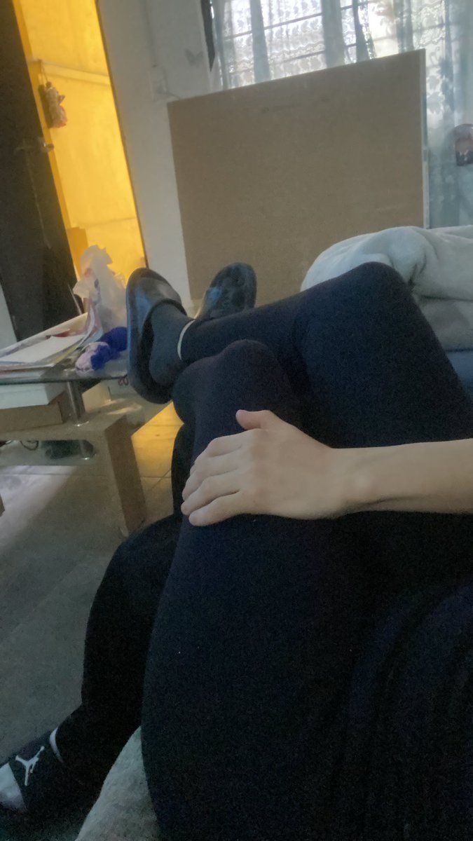 s (@vaaalsvv) on Twitter photo 