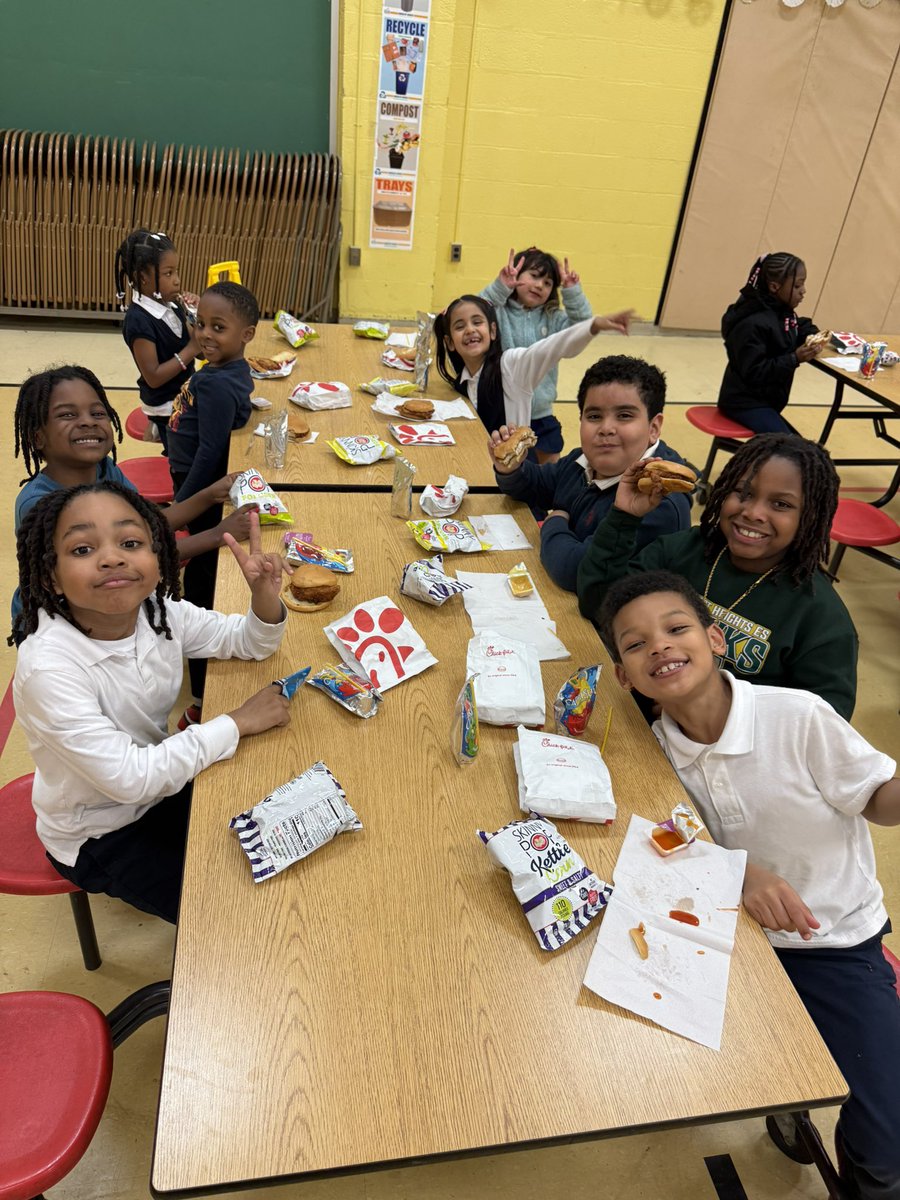 Hillcrest Heights ES tweet media