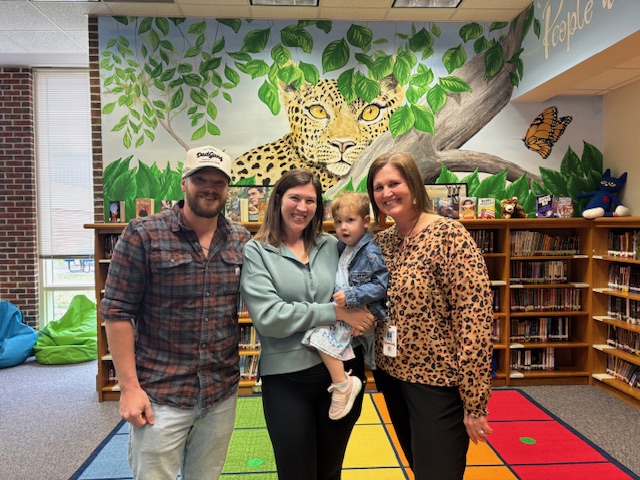 LowesIslandElem's tweet photo. Excited to announce our Teacher of the Year! Congratulations to Mrs. Santivasci for her incredible dedication and inspiring work. 🌟 Your passion for education makes a world of difference! @KLpuschak @Mrs__Painter https://t.co/v5pPzISQAm