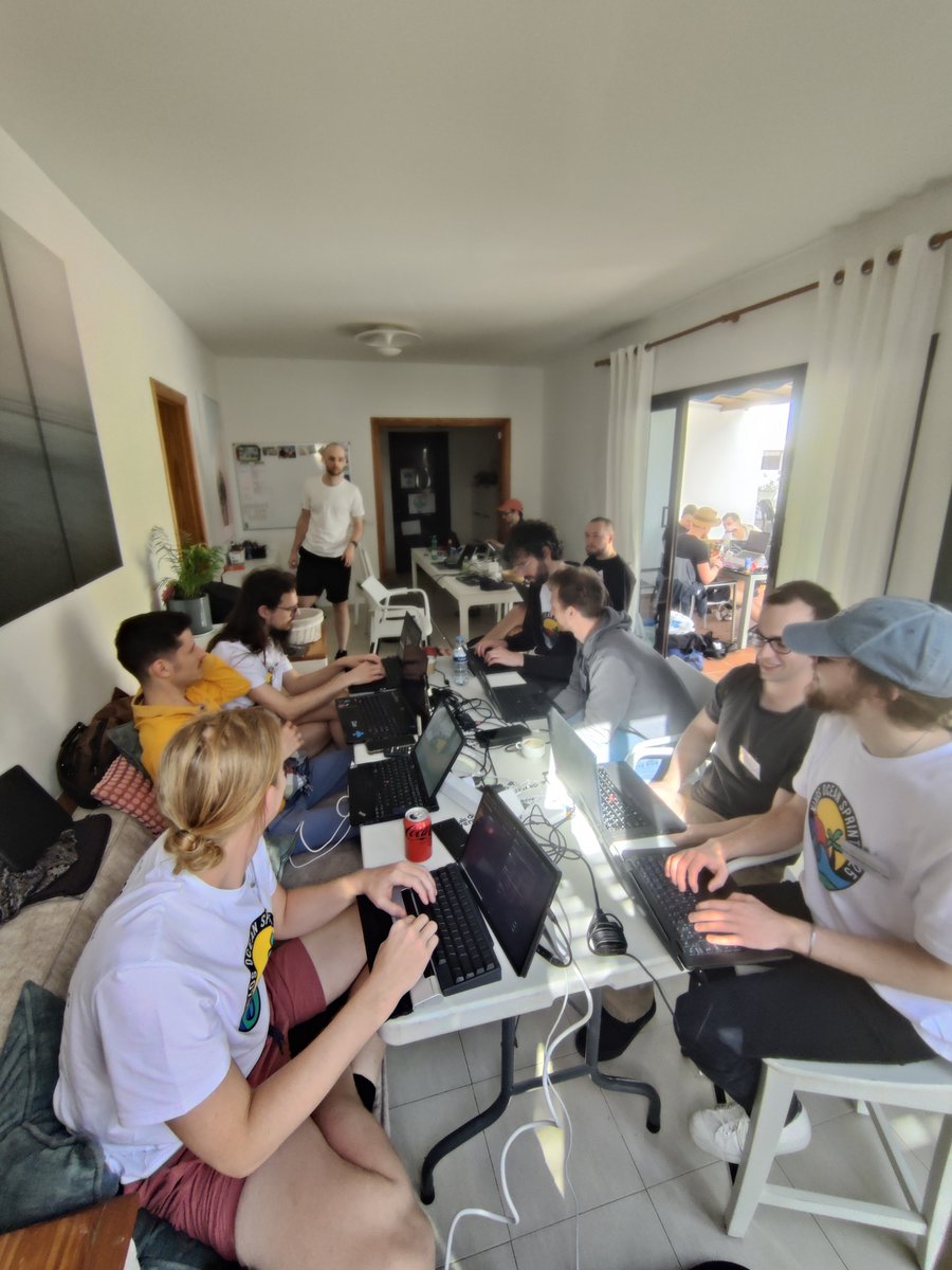 First day of hacking is in progress 🔥