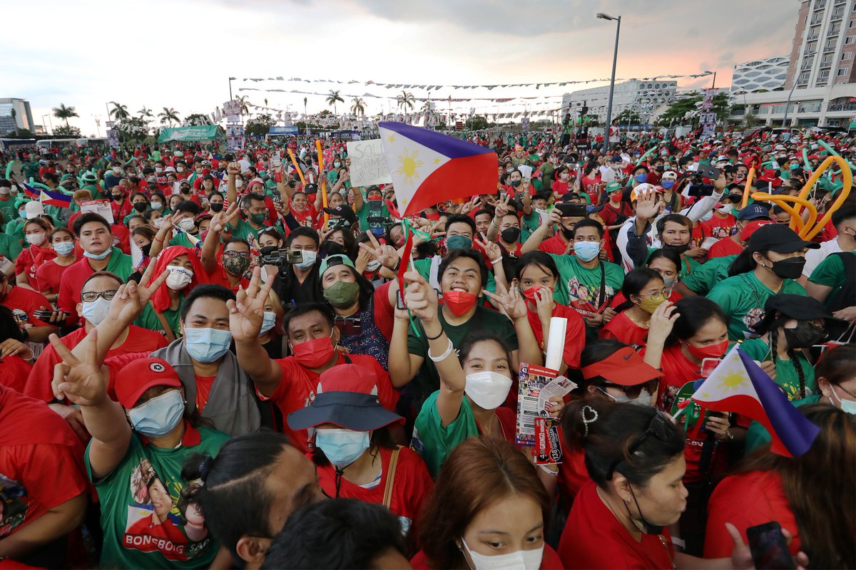 Kween_Anova's tweet image. unya ingon ani diay atake sa ak ug rp unya sa parade tungod sa team colors

#RP_TERRAhanNgKampeon
#RISENPhoenix
#SPCTERRA2025OpeningDay
#SPCTERRA2025