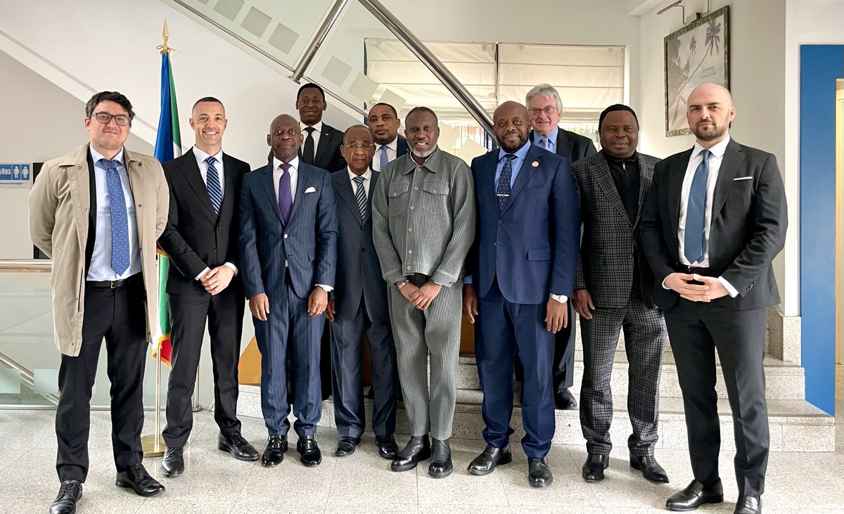 Desde Madrid, hemos reforzado la estrategia jurídica de Guinea Ecuatorial junto a nuestro equipo nacional e internacional, en la preparación de la réplica ante la <a href="/CIJ_ICJ/">CIJ_ICJ</a> en el caso contra Francia. Defendemos con determinación la soberanía y los intereses legítimos de nuestro