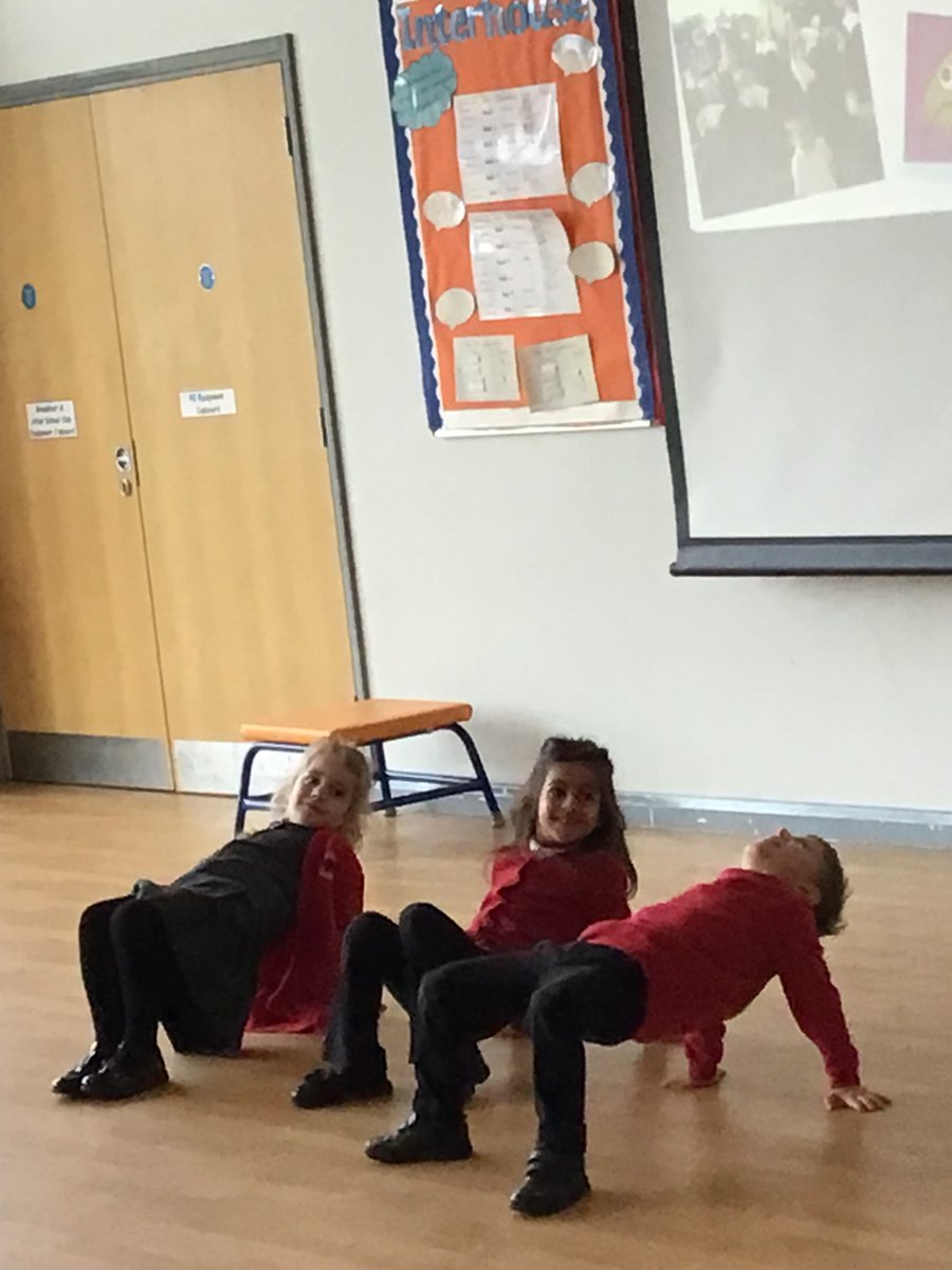 Mr Thompson tweet media