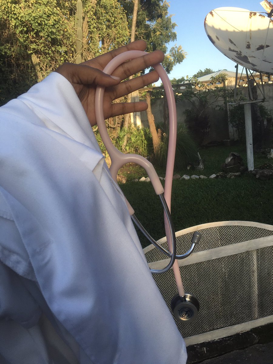 Ste_phaaanie's tweet image. First day of year 5. 
Uni diaries👩‍⚕️🤍