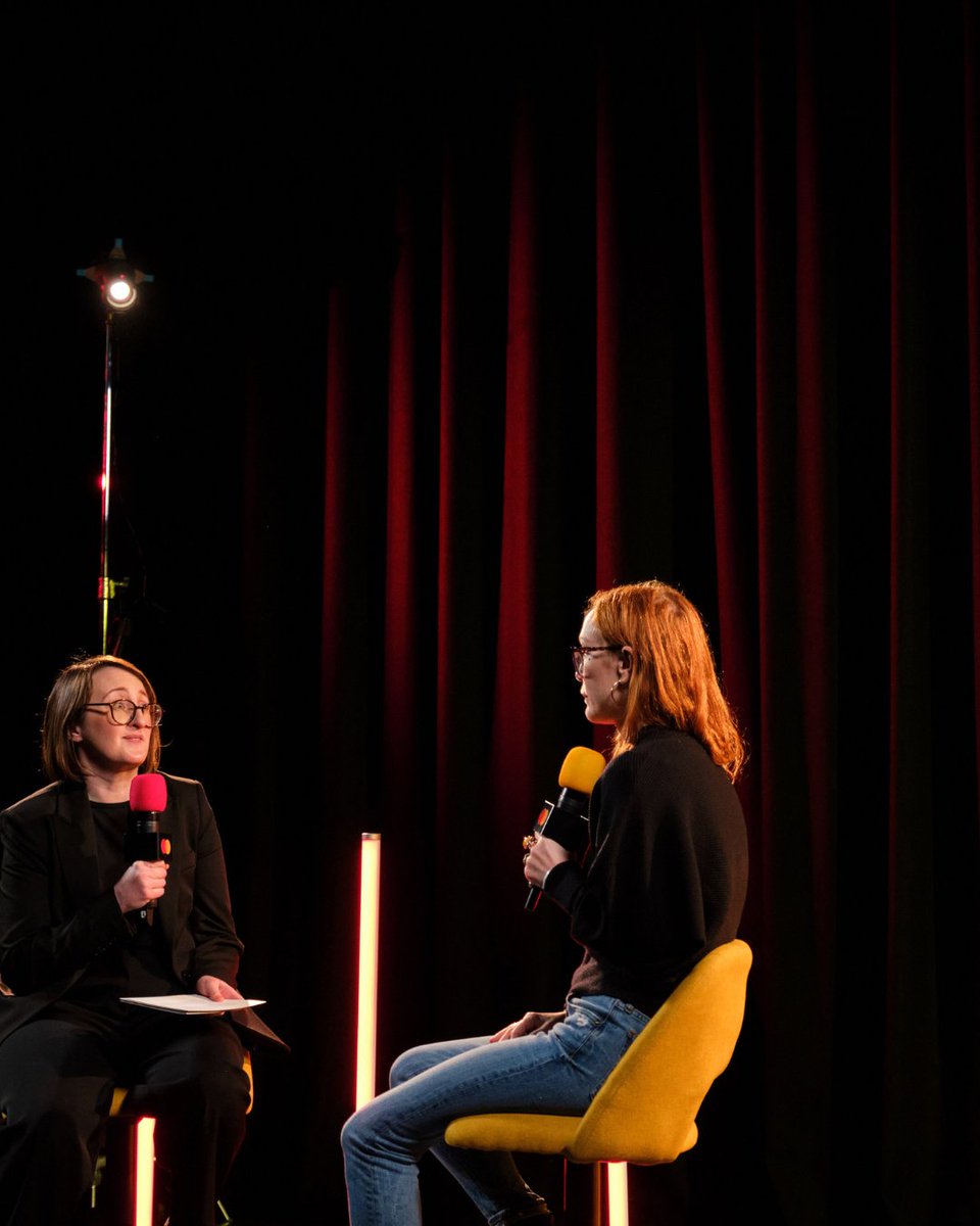 City Year UK (@cityyearuk) on Twitter photo Last week, we collaborated with <a href="/MastercardUK/">MastercardUK</a> to help them deliver another of their Mic Drop Talk events at our partner school, <a href="/q3langley/">Q3 Academy Langley</a>! 🎤
The vocalist powerhouse and eclectic songwriter JANAYAH performed for students and school staff at the event. Students were also Last week, we collaborated with <a href="/MastercardUK/">MastercardUK</a> to help them deliver another of their Mic Drop Talk events at our partner school, <a href="/q3langley/">Q3 Academy Langley</a>! 🎤
The vocalist powerhouse and eclectic songwriter JANAYAH performed for students and school staff at the event. Students were also