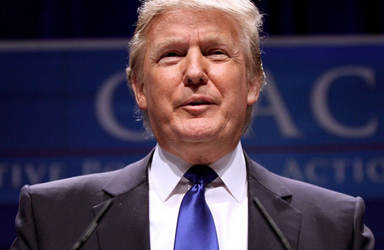 TheBeaverton's tweet image. Trump assures Canadians he will ruin the rest of the world&apos;s economy too

thebeaverton.com/2025/03/trump-… #cdnpoli