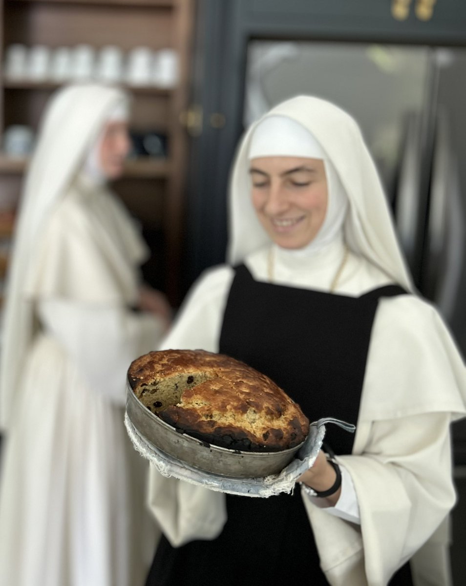 QasOnline's tweet image. Irish soda bread is a favorite among the Sisters on St. Patrick’s Day. ☘️ 
#irishsodabread