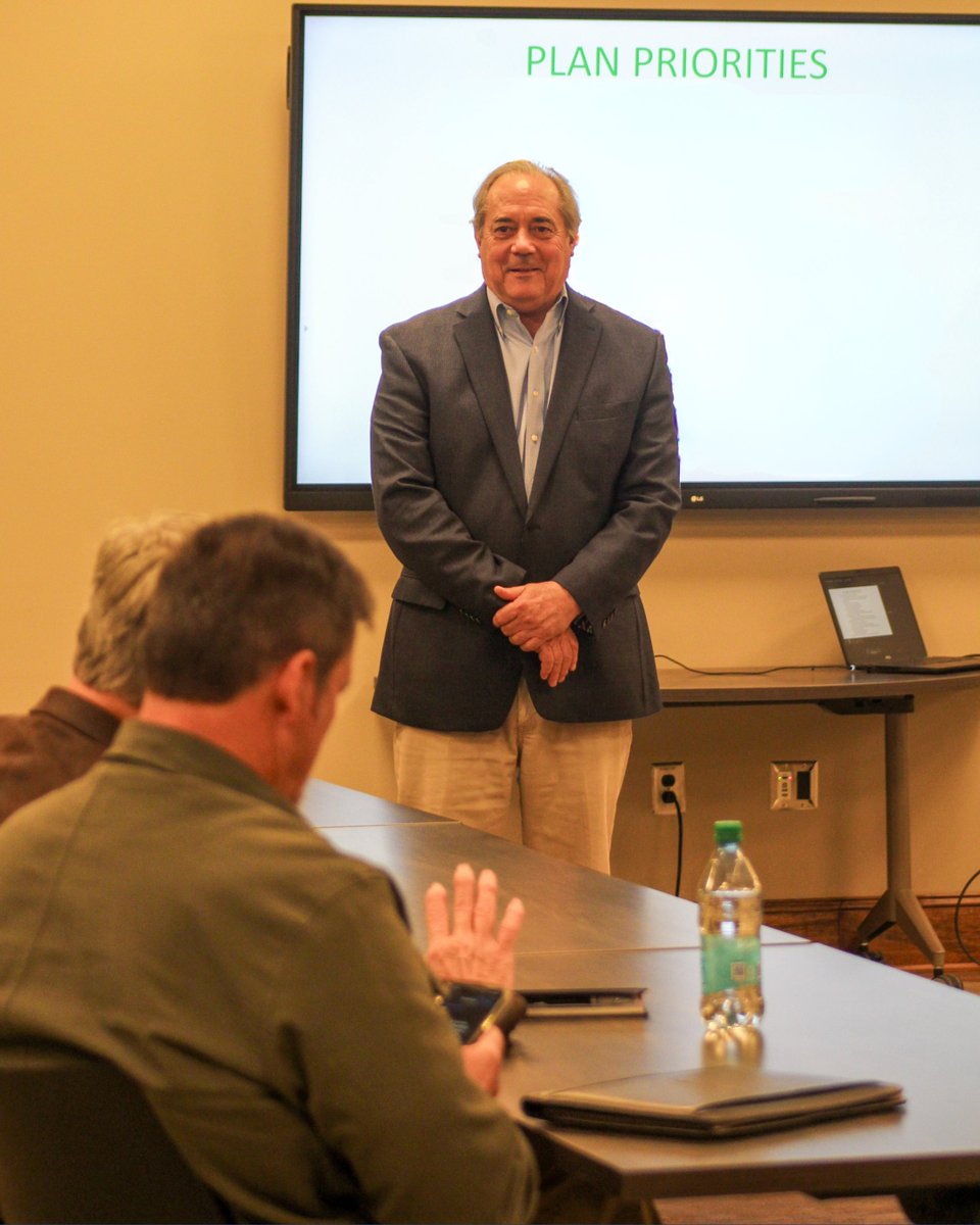 Opportunity is at our doorstep if we invest in strong resources, good roads, and economic development.

Last week, I met with the Jackson County Water Boards to discuss an economic resiliency plan that will keep Jackson County a great place to live, work, and raise a family.