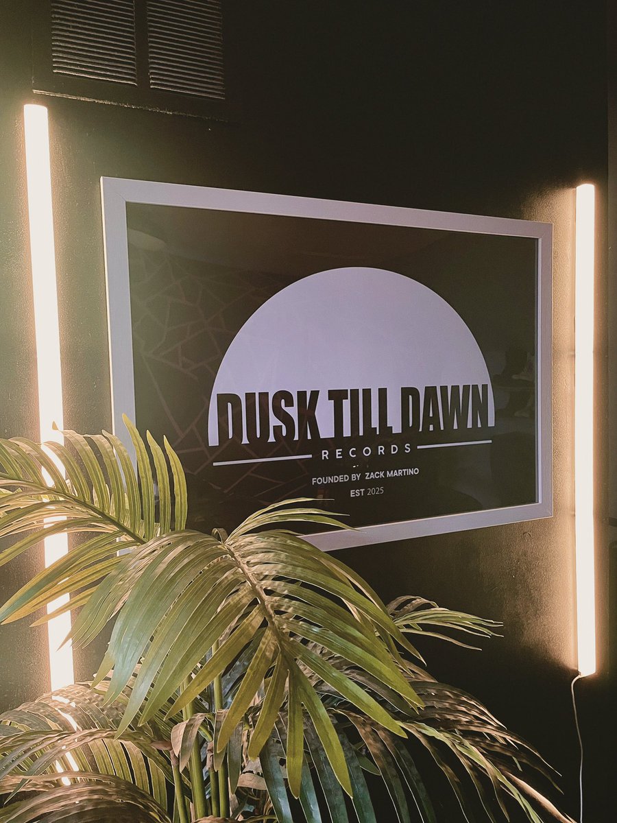 ZΛCK MΛRTINO tweet media