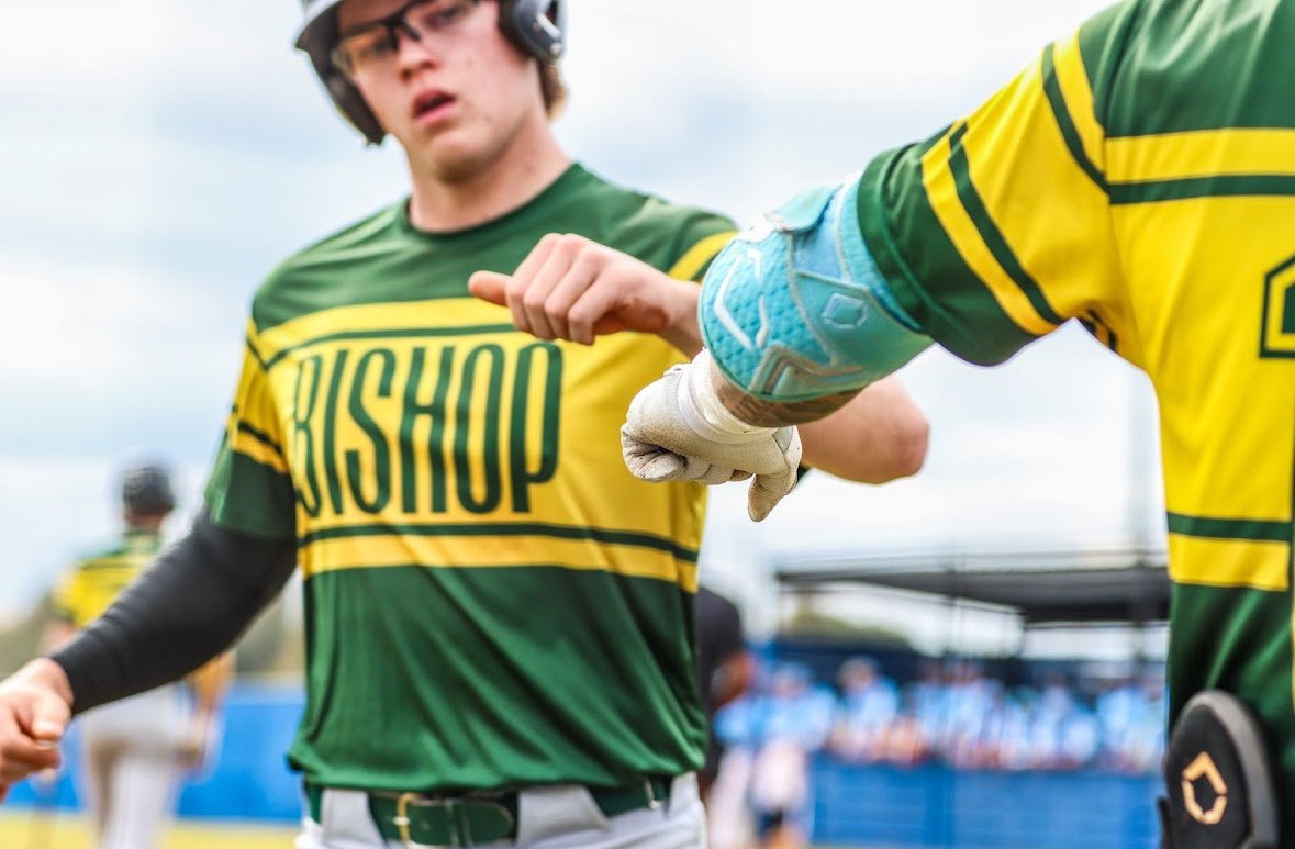 Today is a good day to GO GREEN!!! 🍀 🤔