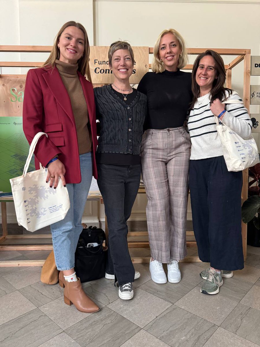 Coleen Chase:@coleenc.bsky.social (@coleenchase) on Twitter photo Thinking about the value of in-person gatherings like <a href="/FundingCommons/">Funding The Commons</a> & <a href="/OpenCivics/">OpenCivics</a> GFEL — full of inspiring, thought-provoking & action-oriented people like these awesome women who light the way in our challenging times <a href="/mayazdentzel/">Maya Z. Dentzel</a> <a href="/TerezaBizkova/">Tereza Bízková</a> <a href="/samflan/">Sam Flanagan</a> 🌻 Thinking about the value of in-person gatherings like <a href="/FundingCommons/">Funding The Commons</a> & <a href="/OpenCivics/">OpenCivics</a> GFEL — full of inspiring, thought-provoking & action-oriented people like these awesome women who light the way in our challenging times <a href="/mayazdentzel/">Maya Z. Dentzel</a> <a href="/TerezaBizkova/">Tereza Bízková</a> <a href="/samflan/">Sam Flanagan</a> 🌻