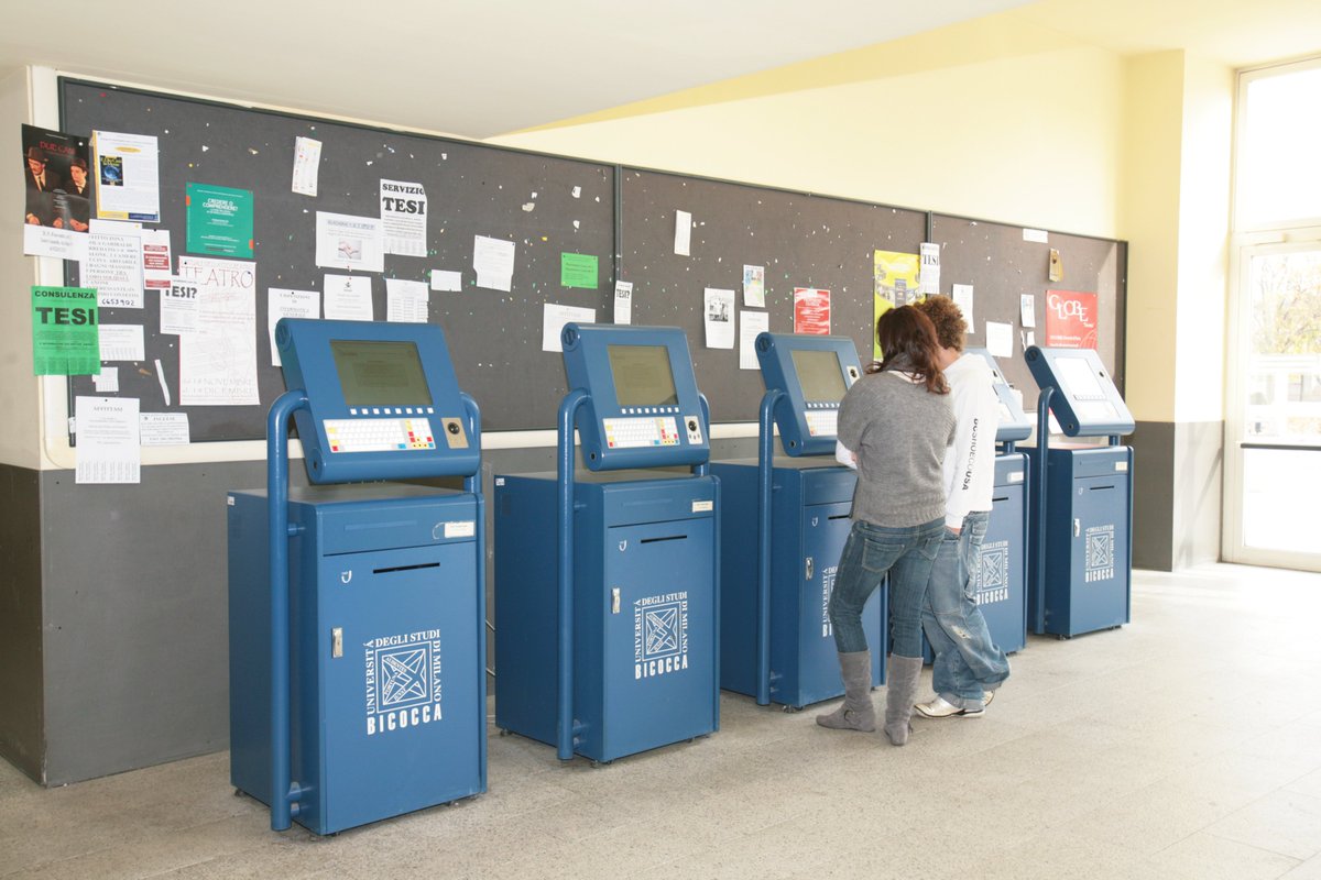 BicoccAlumni (@bicoccalumni) on Twitter photo 🎓 Chi si ricorda come si prenotavano gli esami nei primi 2000?
🖥 SIFA era il servizio che veniva erogato da postazioni self-service dislocate presso gli edifici di <a href="/unimib/">Università degli Studi di Milano-Bicocca</a> ed era l'unico modo per prenotare gli esami universitari
#BicoccAlumni #BicoccaVintage 🎓 Chi si ricorda come si prenotavano gli esami nei primi 2000?
🖥 SIFA era il servizio che veniva erogato da postazioni self-service dislocate presso gli edifici di <a href="/unimib/">Università degli Studi di Milano-Bicocca</a> ed era l'unico modo per prenotare gli esami universitari
#BicoccAlumni #BicoccaVintage