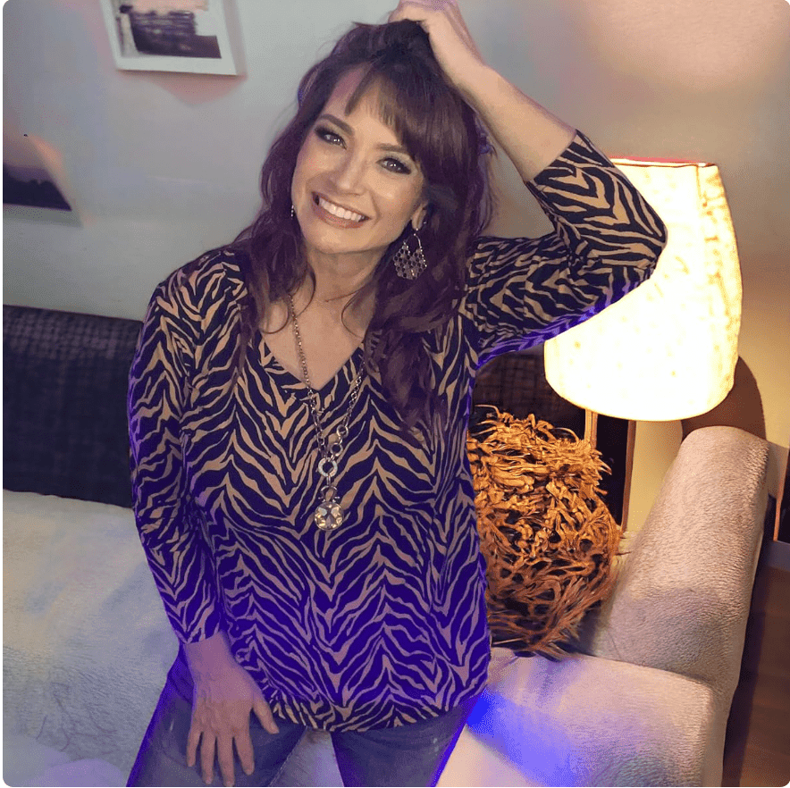 thefunpro's tweet image. Comes in different colors and choices!  Amoretu Womens Long Sleeve T Shirts Casual V Neck Printed Tee Tops

geni.us/AmoretuLeopard #commisssionsearned #amoretu #sponsored