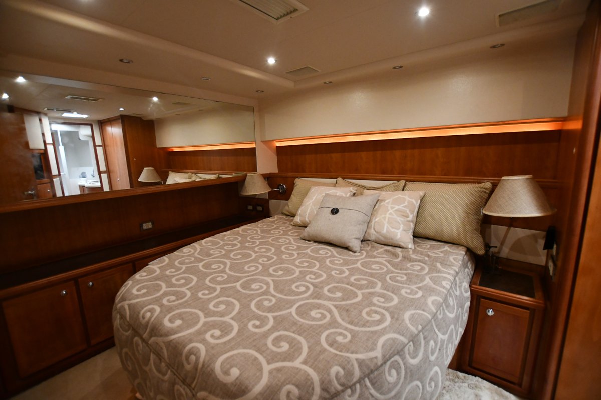 For sale: The Bertram 570 Convertible Engines: Twin MTU 1480 Diesel engines Asking Price: $675,000 USD Location: Curaçao Contact:  Phone: +599 9 670 10 700 Website: www.yachtbrokercaribbean.comVirtual Tour: app.cloudpano.com/tours/GAQfco... #bertram #forsale #caribbean