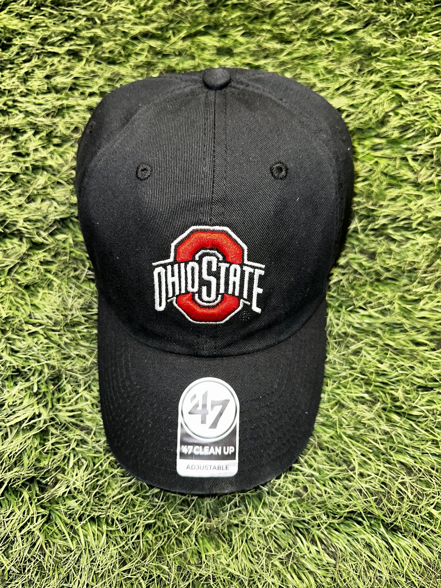 🚨 Mascot Monday 🚨

👀 RT for a chance to win this Ohio State hatl! 

1️⃣ Lucky Winner will be announced later today‼️ 

#GoBucks | <a href="/SugardaleFoods/">Sugardale Foods</a>