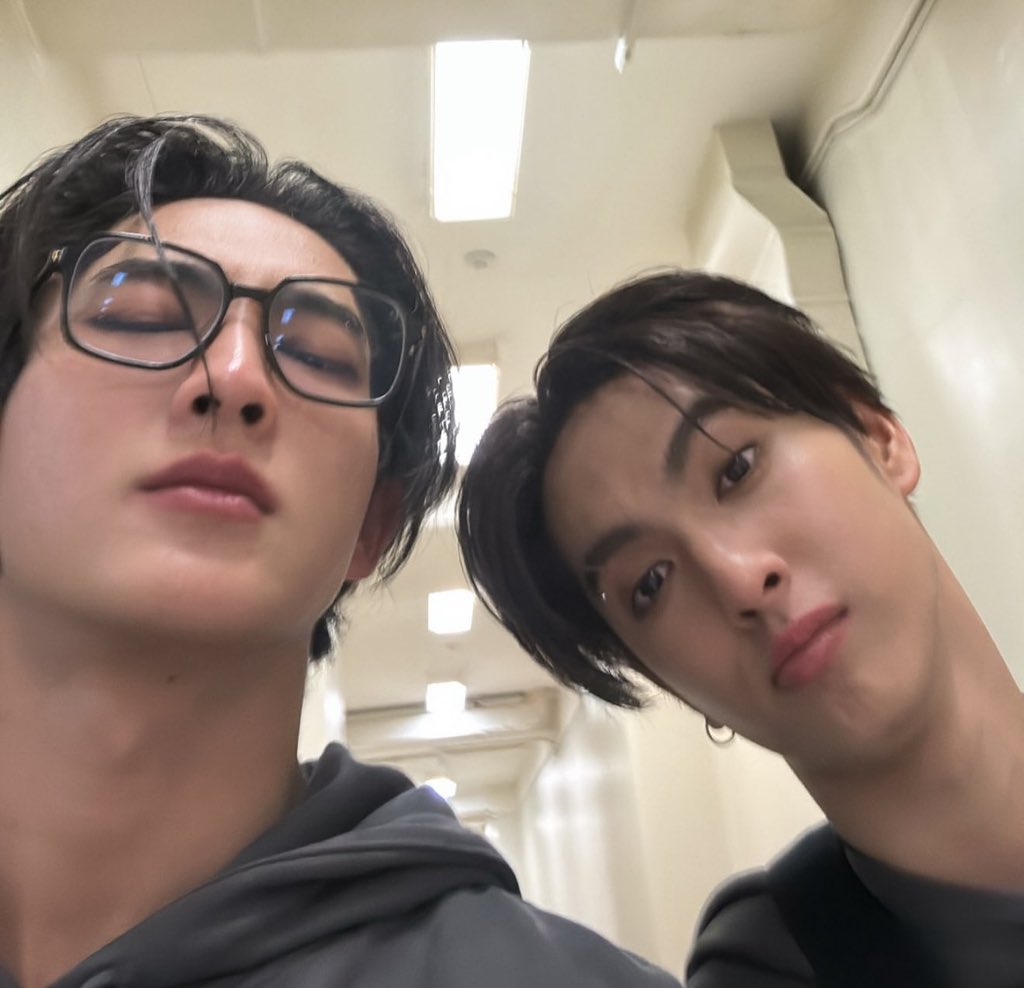 cutemycatmemory's tweet image. ⠀⠀⠀ ⠀⠀ ⠀⠀ ⠀
     :¨ ·.· ¨:
      `· .   ౨ৎ