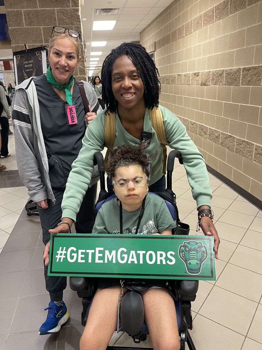 Coach Coy (@queen_coy) on Twitter photo It’s St. Gators’ 🐊 Day! <a href="/WeAreGRHS/">@WeAreGRHS</a> is GREEN today in support of our newest members to the <a href="/LamarCISD/">Lamar CISD</a> family! Welcome Tomas High School, Banks Junior High, and Bielstein Middle School! #weareGR It’s St. Gators’ 🐊 Day! <a href="/WeAreGRHS/">@WeAreGRHS</a> is GREEN today in support of our newest members to the <a href="/LamarCISD/">Lamar CISD</a> family! Welcome Tomas High School, Banks Junior High, and Bielstein Middle School! #weareGR