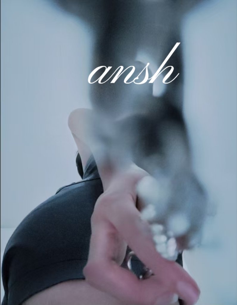 晚上关了灯 你悄悄把追追放我手里 我笑了笑说宝宝我不抽烟