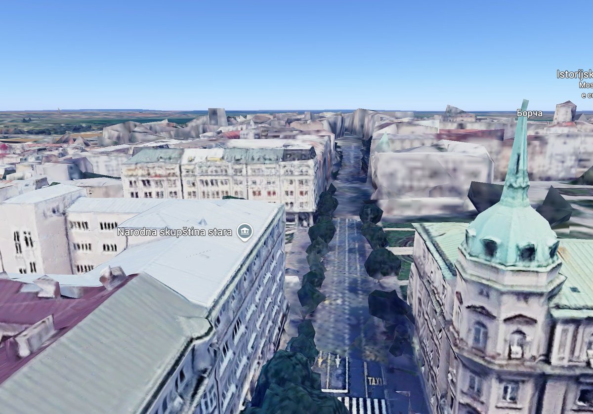 Lukai1861's tweet image. #Serbia | #LRAD / #ADS system:

According to some sources, on the Novi Dvor building, there was an alleged "LRAD system" that could have been used during the protest.

But things don't match. Here is why ⬇️
#zvucnitop