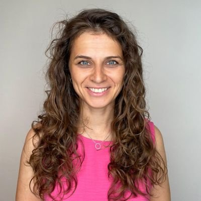 IAdChem's tweet image. 📢📢 #IAdChemLecture
Tomorrow Tuesday 18th @AnnaSinelshchi from @BCMaterials is giving the lecture "Universal synthesis of metal-organic frameworks with photoactive porphyrin linkers".
🕚 11:30 CET
📍 Sala de Grados, Module 8, @CienciasUAM
Join us‼️