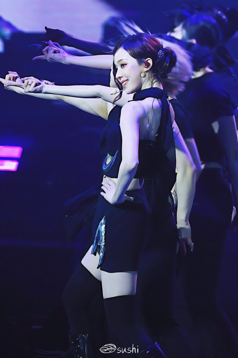 250316 𝐒𝐩𝐚𝐫𝐤🖤

#aespa #에스파
#WINTER #윈터