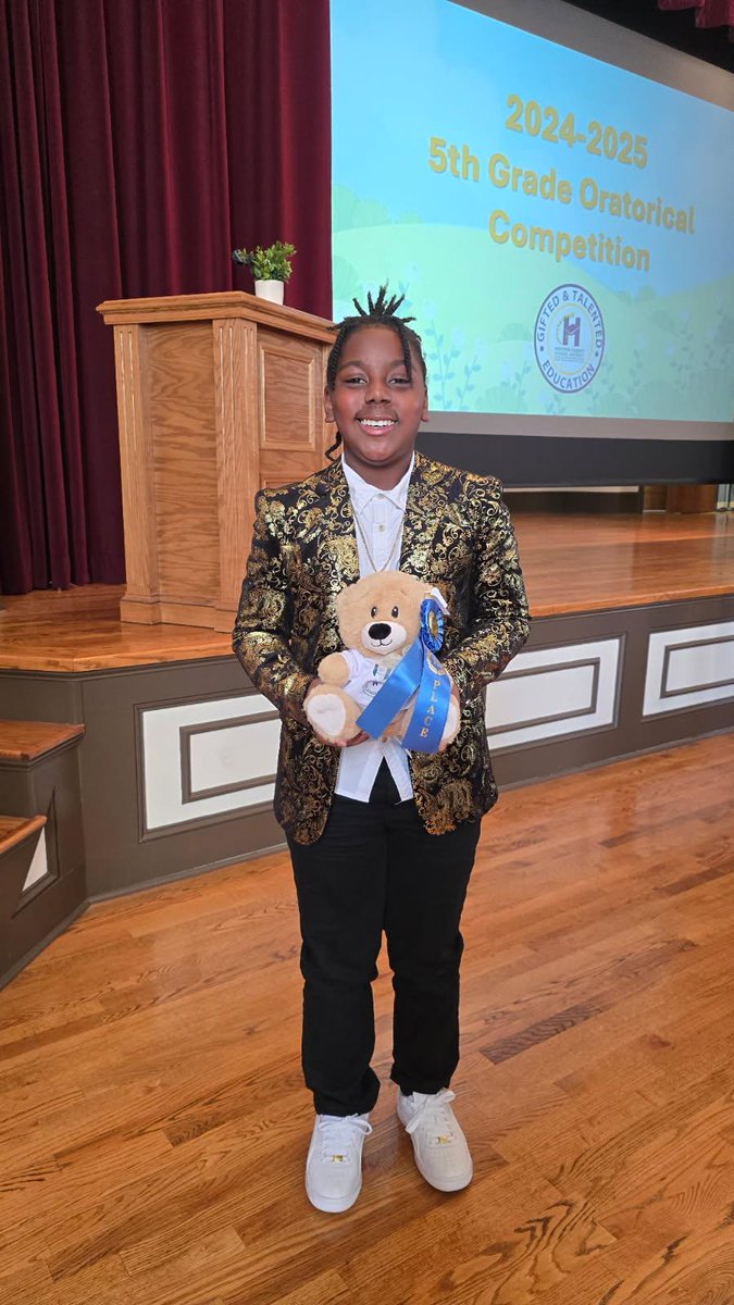 Shout out to my baby boy for winning the 5th grade County wide Oratorical Competition in Houston County.

#cantstopgreatness