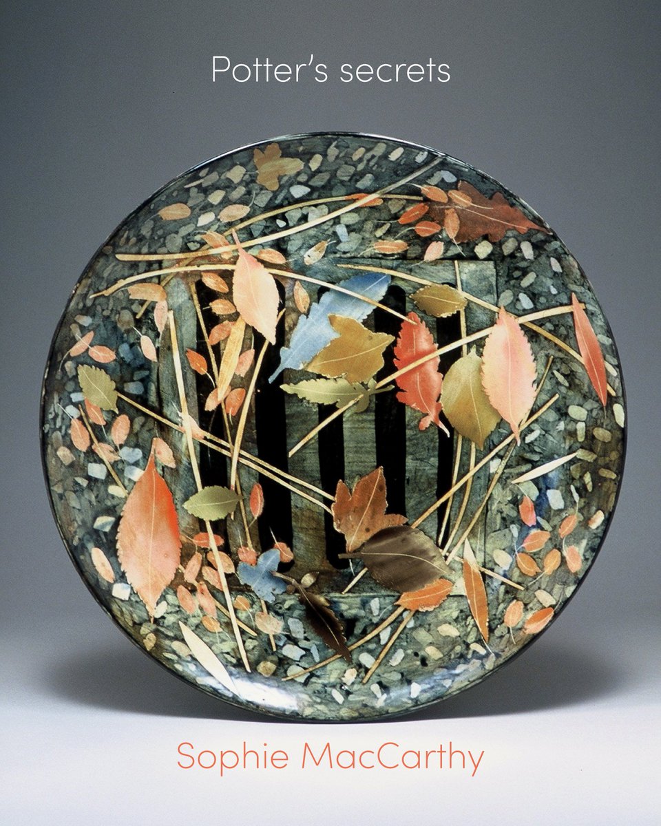 POTTER'S SECRETS | SOPHIE MACCARTHY

Did you catch Sophie at this year's York Ceramics Fair? In our latest issue she reveals her approach to creating slip-painted earthenware.

Subscribe and read today: bit.ly/3gKbh5j

📷: courtesy of the artist