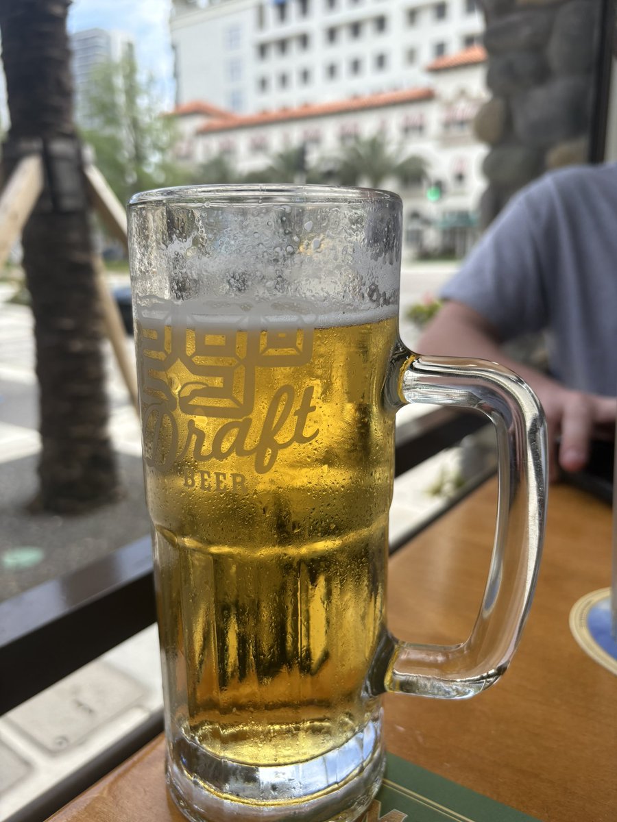 Robert Farley tweet media