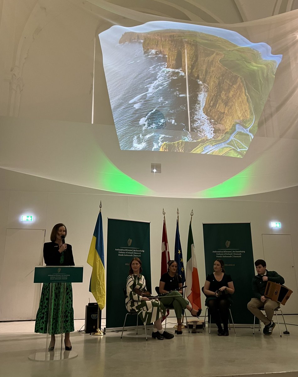 Kristina Háfoss (@kristinahafoss) on Twitter photo Happy Saint Patrick's Day to the people of Ireland 🇮🇪🍀
#Ireland #NationalDay
<a href="/IEAmbDenmark/">Ambassador of Ireland to Denmark</a> <a href="/nordenen/">Nordic Co-operation</a> Happy Saint Patrick's Day to the people of Ireland 🇮🇪🍀
#Ireland #NationalDay
<a href="/IEAmbDenmark/">Ambassador of Ireland to Denmark</a> <a href="/nordenen/">Nordic Co-operation</a>