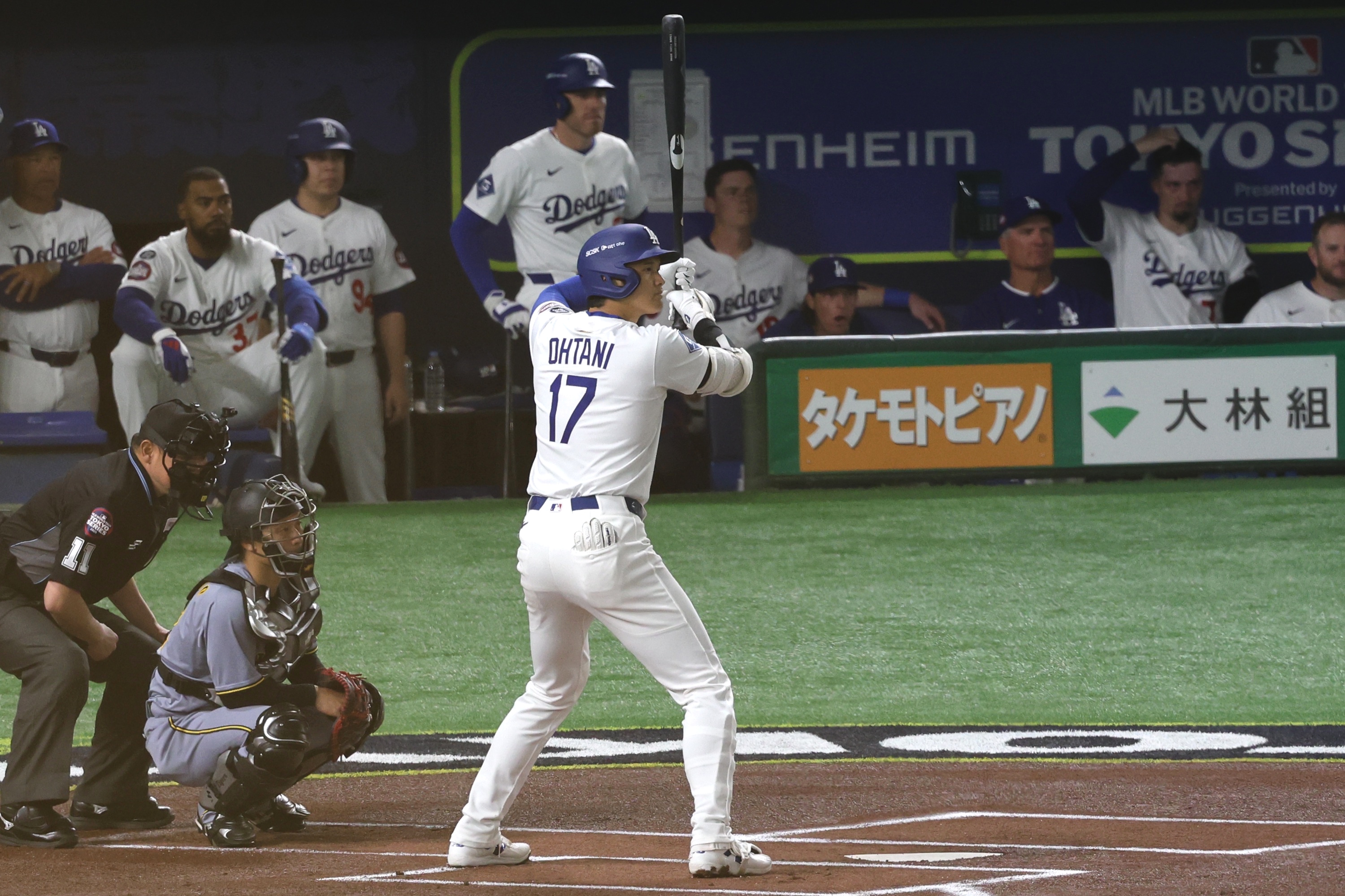 Amazon.co.jp: 意大利屋 大谷翔平 特大ネックレス 青