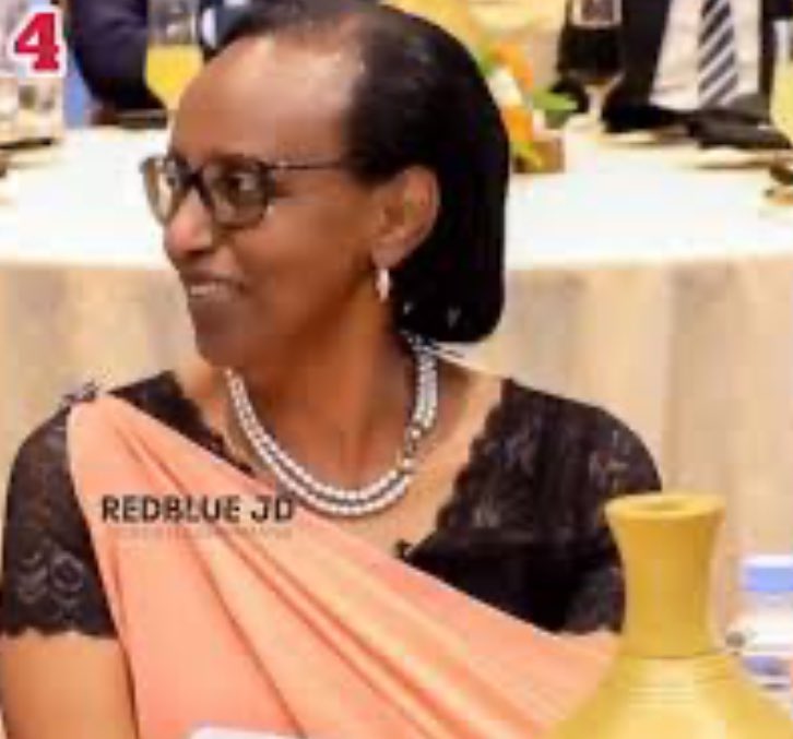 #Kagame arabashuka ngo mwiyuhagire ubabiligi,ngo yerere yereee  nyamara  mushiki we Gatarina Rutagambwa ni umubiligi, umukobwa we Ange niho yavukiye, aryamanye passport muramu we Gakwaya ni umubiligi, n’abandiiiiiii tubavuge se?