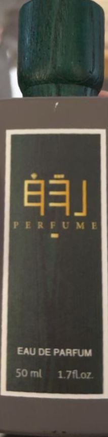 الي يعرف هذا العطر له 500 ريال تحويل فوري 

#عطر
#العمارة_السعودية 
 #الشيك_مع_بوعبدالله_12