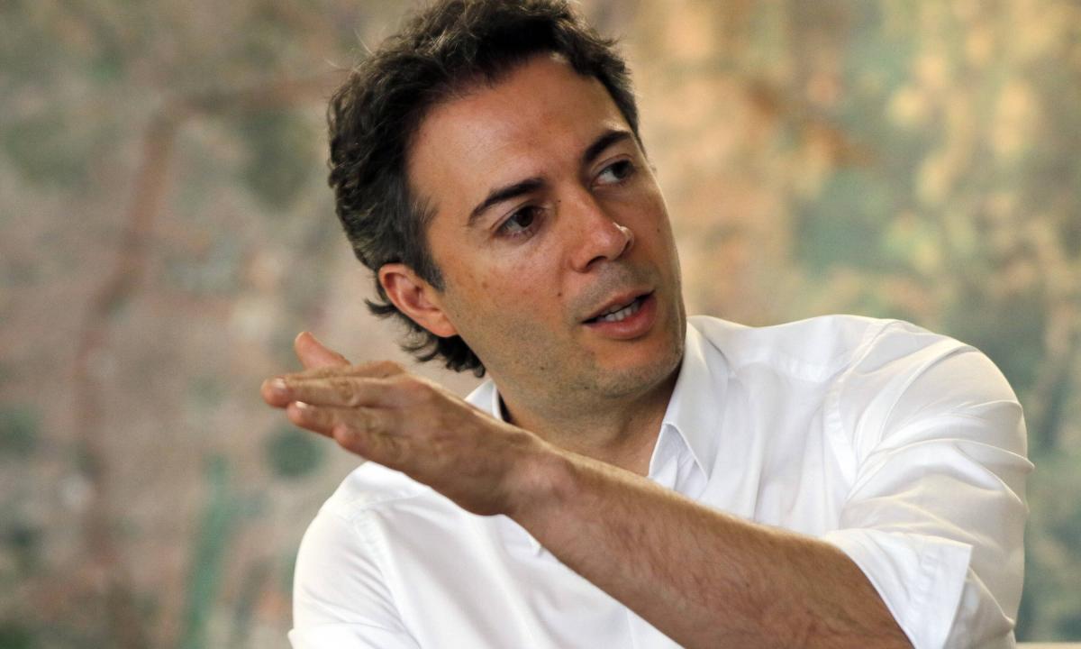 camipaisa1's tweet photo. Le pido a los paisas rodear a Daniel Quintero que lo van a imputar, pero para que no se vuele esa rata hpta. https://t.co/Nx4YOOCPlP