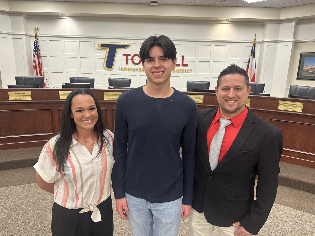Tomball ISD tweet media