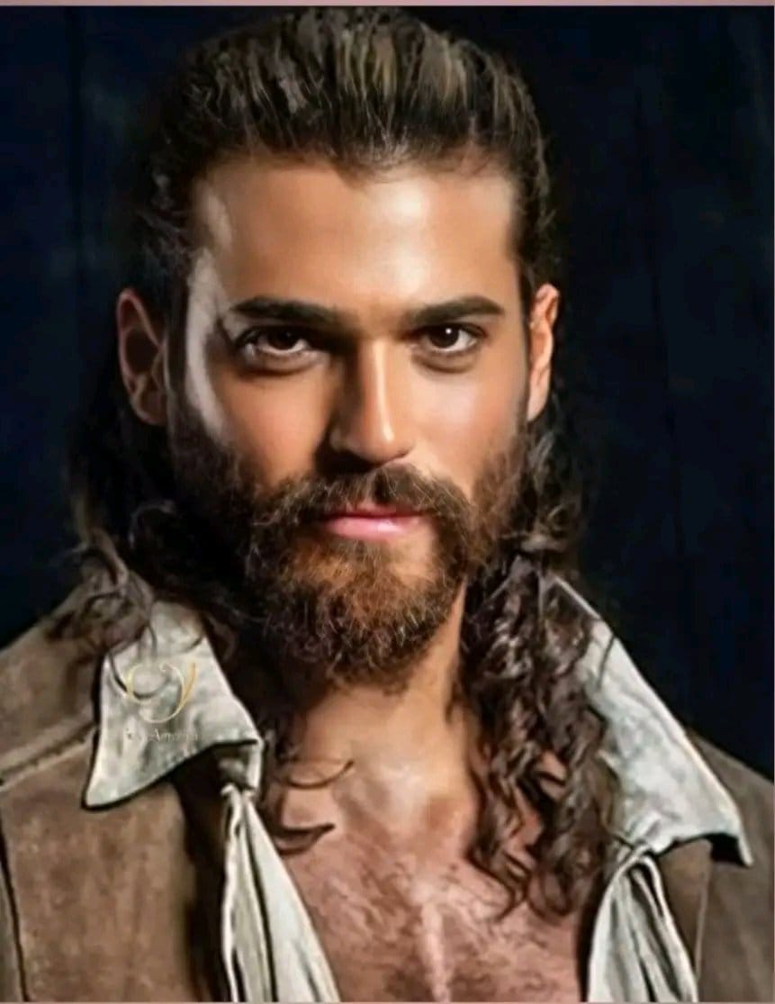 A domani Splendide Ragazze e sogni sereni 😴
#CanYaman 💙meravigliosa creatura 💙 buon riposo Ragazzo Speciale ovunque Tu sia 💙 Chi ti vuole bene non ti ferisce, non ti mente, non ti usa, non ti tradisce.  Perché ancora prima di Amarti, ti Rispetta 💙 Ciao Vita 💙 😘 💙