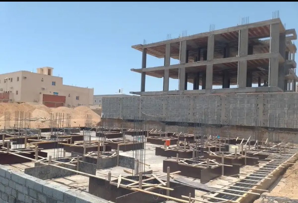 #مقاول_معماري جده جوال 0555863244 
انشاء #عماير_فلل_مساجد_ملاحيق
#مسابح_خزانات_احواش
كافة انحى جده دقه في العمل بعماله ماهره وسرعه في الانجاز وتحت اشراف هندسي وبأسعار منافسه ومناسبه للجميع واخشاب جديده لجميع مراحل العمل  الحمدانيه وابحر والسامر والنهضه والنعيم  وكافة مناطق جده