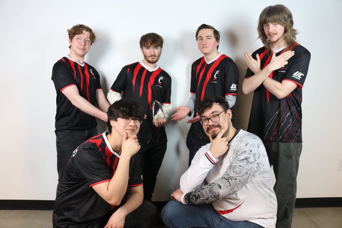 🏆Queen City Clash - Spring 2025

Defended the home turf taking down seeds #1, #3, and #4 on the way.  Proud to have captained 2 teams to such large LAN success in just a calendar year. My team is cracked on LAN and we have an unreal coach.

"Keep it loose"