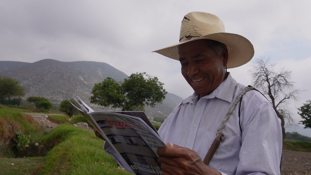 25 aniversario de la revista buzos de la noticia, la única que se difunde entre el pueblo trabajador. 
 #25AñosBuzos