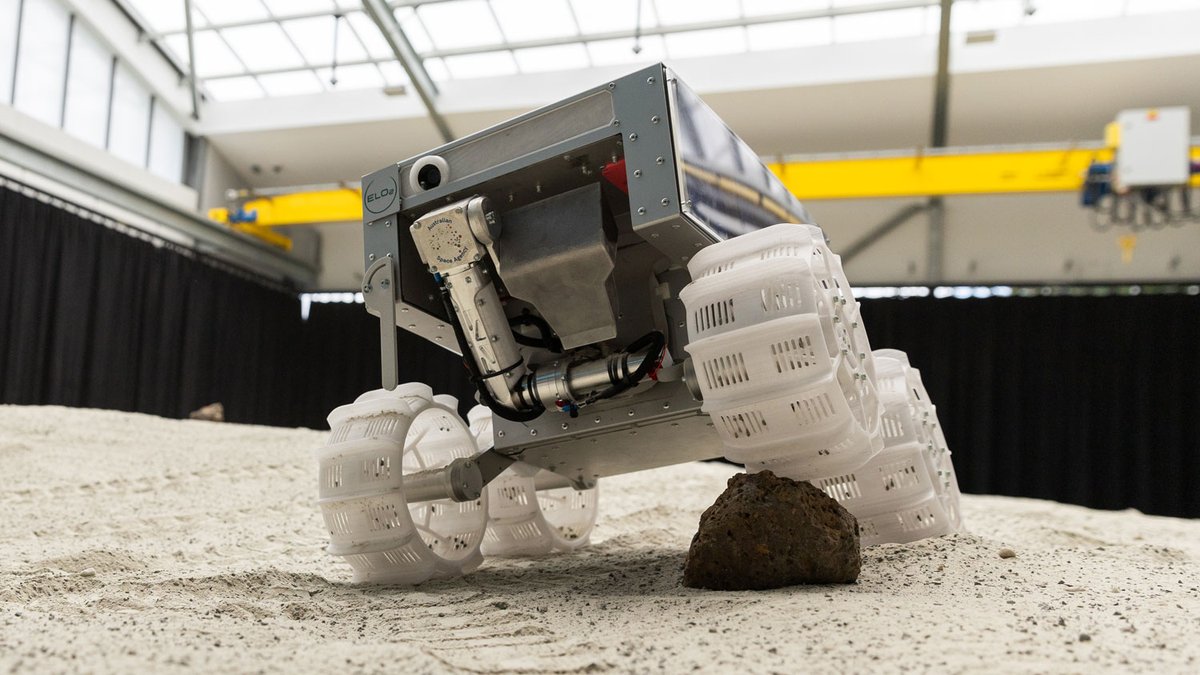 🌕 One step closer to the Moon! Backed by a $42M from the <a href="/AusSpaceAgency/">Australian Space Agency</a>, the <a href="/elo2au/">elo2.au</a> Consortium is building Roo-ver—our nation’s first lunar rover. Discover how the team is fine-tuning the design and preparing for a rigorous new testing phase. 

🔗 lnk.bio/s/2e66d