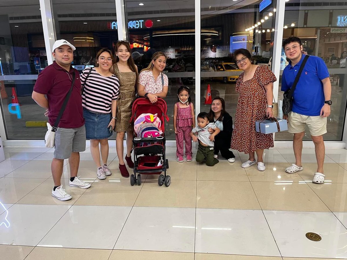 AliceDeLeon_'s tweet photo. Drafts. 2024 🩷😚🥹 miss u guys https://t.co/3ki0g6rTjH