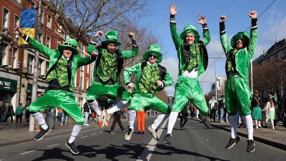 HAPPY ST. PATRICK'S DAY

To all my Irish friends... this is your day!

Party hard, but party safe guys.