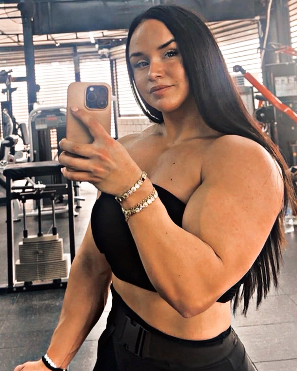 OFWITCHCHAOS's tweet image. 𝘾𝙧𝙞𝙢𝙞𝙣𝙖𝙡𝙨 𝙙𝙤𝙣'𝙩 𝙧𝙚𝙨𝙩. 

𝙉𝙚𝙞𝙩𝙝𝙚𝙧 𝙙𝙤 𝙄.