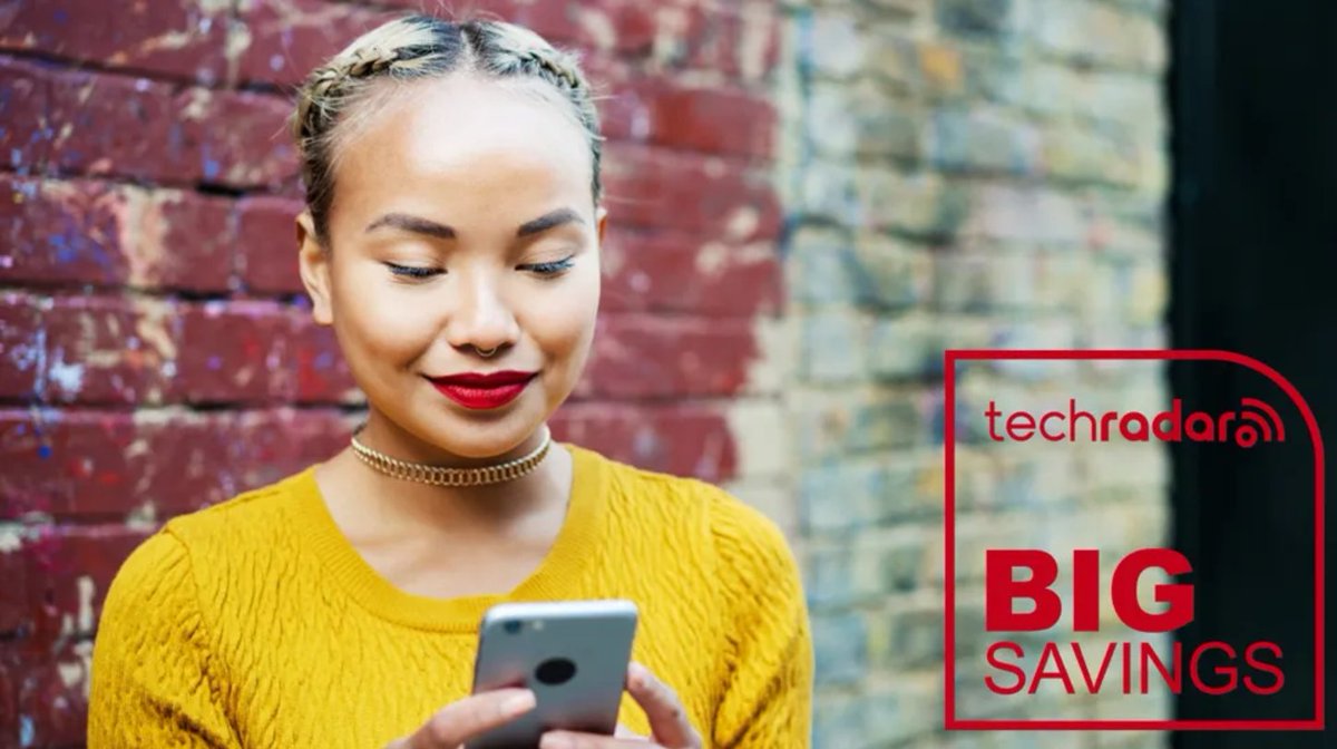 ThisIsYomojo's tweet photo. 🚀 Exciting News from Tech Radar! 🎉

Our 50% off promo is live, and you can save more by bundling Yomojo plans! 💸

From 8GB to 100GB, we’ve got something for everyone. Plus, bundle with family &amp; save up to 15%!

#YomojoSavings #FamilyBundle #TechRadar

https://t.co/pmrs3zmNkD https://t.co/tKJnioEmix